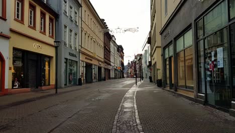 Walking-through-old-city-of-Heidelberg-during-second-Covid-19-lockdown,-Germany