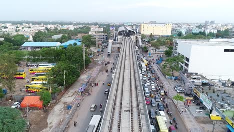 Vista-Aérea-De-Las-Vías-Del-Tren-En-Hyderabad