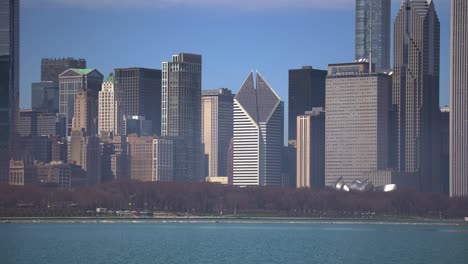 Chicago-skyline-closeup-view-on-a-sunny-day