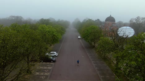 Foggy-view-of-the-road-in-London