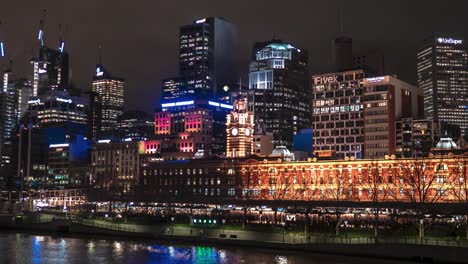 Melbourne-Cbd-Skyline-Nighttime-Timelapse---Hyperlapse-Flinder-Street-Station-Nighttime-Timelapse