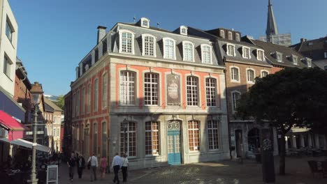 Edificio-Del-Museo-Couven-En-La-Ciudad-Alemana-De-Aquisgrán