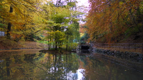See-Im-Herbstwaldpark