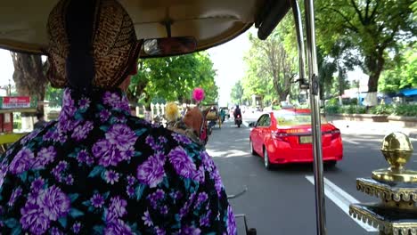 Yogyakarta,-Ein-Kultureller-Ort-In-Indonesien