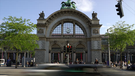 Luzern-Switzerland,-circa-:-Timelapse-crowded-people-old-railway-station-gate-in-Luzern-City,-Switzerland