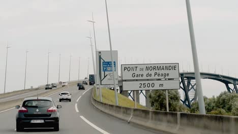 Le-Havre,-Frankreich---Juli-2014:-Normandie-brücke-Verbindet-Le-Havre-Mit-Honfleur