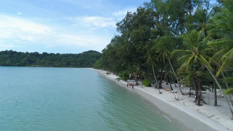 Wide-drone-shot-of-tropical-island-beach