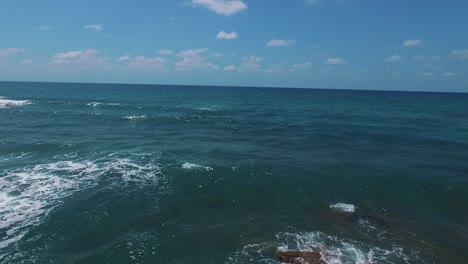 Drone-above-the-sea-Full-HD