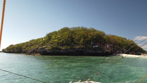 Passenger-view-on-travel-boat-leaving-island