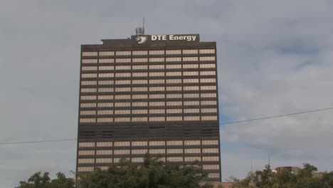 DTE-Energiegebäude,-Detroit,-USA