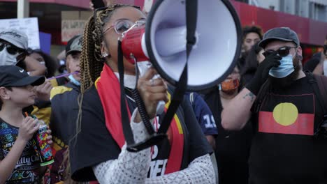 Protest-Gegen-„Black-Lives-Matter“-Während-Covid-19,-Brisbane,-Australien