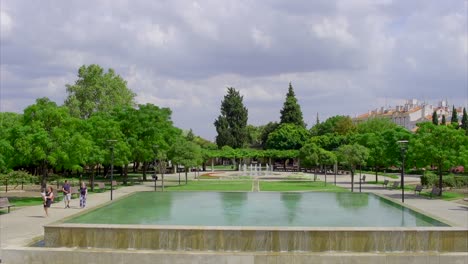 Jardín-Municipal-Del-Castillo-Blanco---Parque-De-La-Ciudad