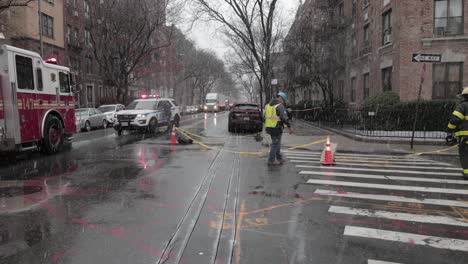 Police,-Firefighters,-and-ConEd-employees-establish-perimeter-around-cut-underground-power-lines