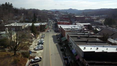 Aerial-push-in-shot-of-the-Town-of-Boone-North-Carolina