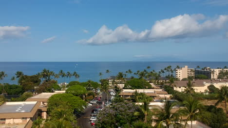 Blick-Von-Oben-Auf-Das-Wunderschöne-Meer-Von-Kihei-Und-Den-Strand-Von-Kamaole-II,-Kihei-Maui