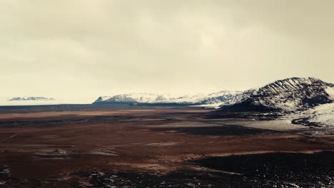 Gletscherzunge-In-Island,-Gefilmt-Von-Einer-Drohne-Aus-Mehreren-Blickwinkeln