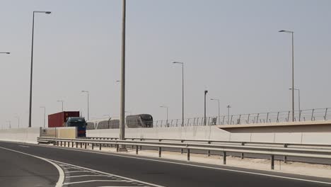 Die-U-Bahn-Von-Doha-Ist-Mit-Einer-Geschwindigkeit-Von-über-100-Km/h-Einer-Der-Schnellsten-Fahrerlosen-U-Bahn-Züge-Der-Welt