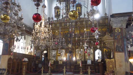 Hängelampen-In-Der-Geburtskirche-In-Bethlehem-Im-Palästinensischen-Westjordanland