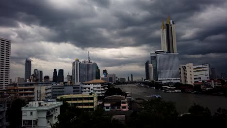 Chaophraya-River-is-filled-with-history-and-culture