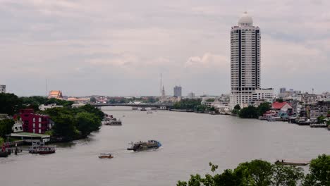 Chaophraya-River-is-filled-with-history-and-culture