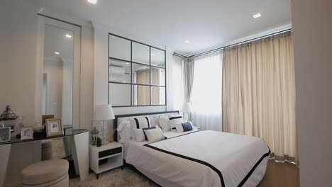 Schwarz-weiße,-Elegante-Schlafzimmerdekoration