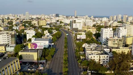 Leere-Straßen-Der-Stadt-Santo-Domingo-Wegen-Der-Globalen-Pandemie-Covid19