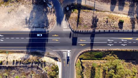 Intersección-De-Carreteras-En-Stellenbosch.-Estática-Aérea,-Ojo-De-Pájaro