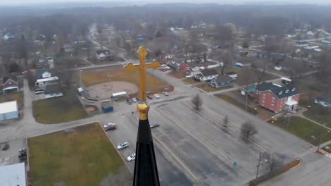 Holy-Parish-golden-cross-of-St-Anthony-church-Effingham-Illinois-USA