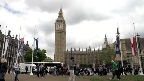 View-Of-Big-Ben,-Public-And-Commonwealth-Flags-From-Parliament-Square-On-Day-Queen-Elizabeth-II-Lies-In-State