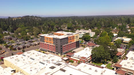 Eugene,-Oregon.-Aerial-pullback-shot-of-shopping-mall