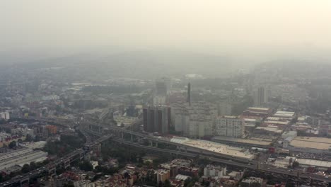 Aerial-shot-of-pollution-in-Mexico-City