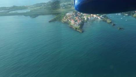 Epic-views-from-a-propeller-plane-flying-over-the-Caribbean-islnads