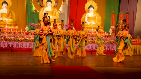 Chinese-ancient-Costume-clothes-fairy-group-dance