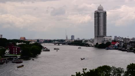 Chaophraya-River-is-filled-with-history-and-culture