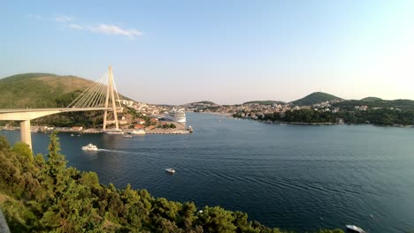 Puente-Dubrovnik-Franjo-Tudman-En-Lapso-De-Tiempo-En-La-Puesta-Del-Sol