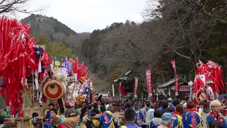 Menschenmassen-Beim-Sagicho-Matsuri,-Dem-Shiga-Fest