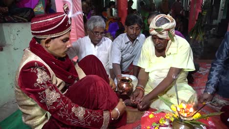 Indische-Traditionelle-Hochzeit