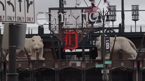 Statisch:-Haupteingang-Zum-Detroit-Tigers-Comerica-Park-An-Der-Adams-Avenue