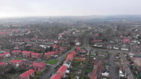Grantham-Drone-Aerial-Shot-Panning-Up-and-Forwards-Lincolnshire-and-with-St-Wulfram-Church