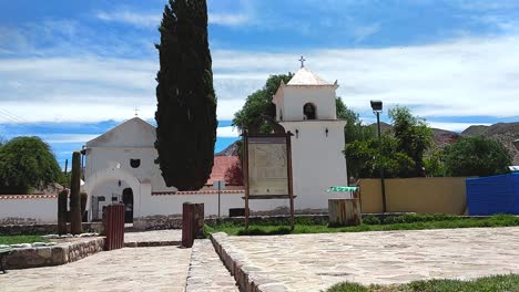 The-San-Francisco-de-Paula-Church-at-Uquia-Village-on-a-sunny-day