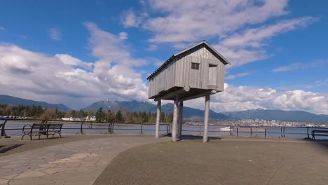 Public-art-on-the-waterfront-at-Coal-Harbour