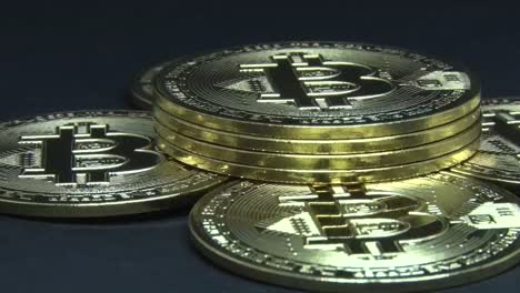 Las-Monedas-De-Bitcoin-Están-Dando-Vueltas-Lentamente