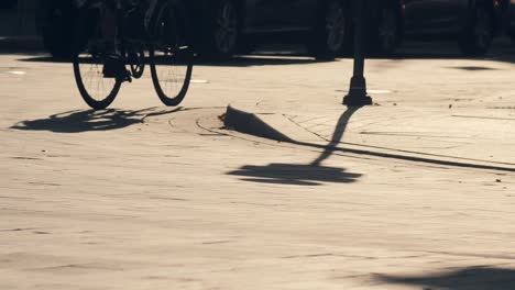 Crowd-pedestrian-crossing-city-street-intersection-at-evening