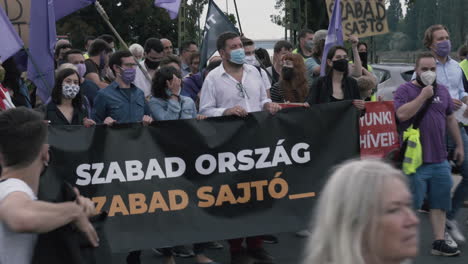 Manifestación-Política-Por-Una-Prensa-Libre-En-Hungría