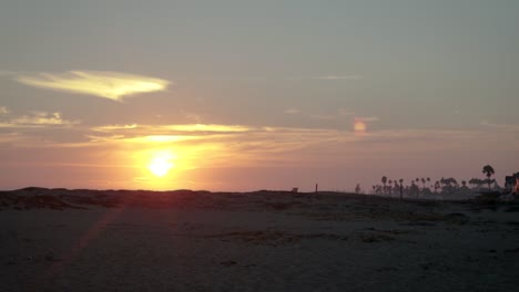 Sonnenuntergang-In-Newport-Beach-Strand-Küstenlandschaft