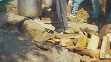 Afghan-refugees-preparing-to-cook-food-in-the-olive-grove-overspill-of-Moria-Refugee-Camp-on-Lesvos-Island