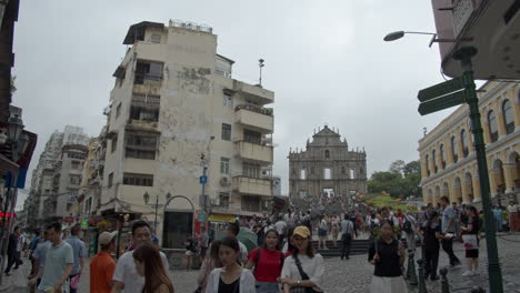 Time-lapse-of-the-square-near-the-Ruins-of-St