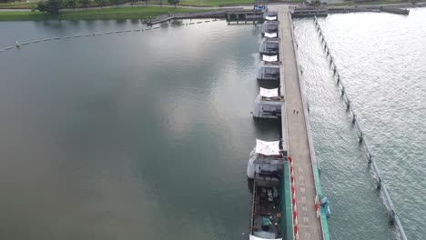 Aerial-drone-shot-of-Marina-Barrage-in-Singapore-in-the-morning