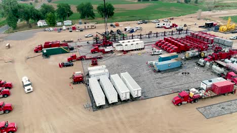 4k-drone-shot-of-a-directional-hydraulic-fracturing-site