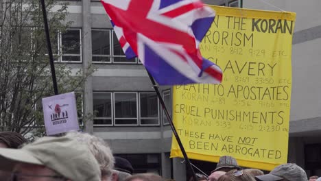 Tommy-Robinson-supporters-holds-signs-outside-the-BBC-studio-in-London